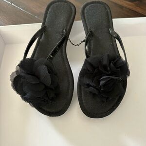 Chic Black Floral Women's Sandals